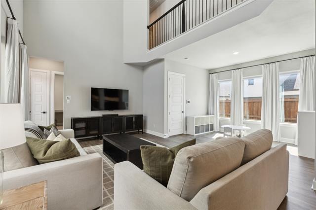 Building Photo - 2121 Tolleson Dr