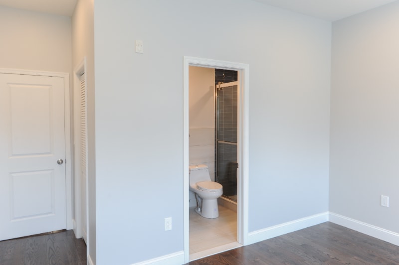 Building Photo - 719 Carpenter St