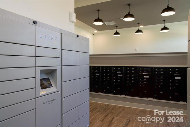 Building Photo - 225 Rhyne Rd