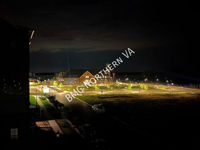 Building Photo - 1636 Kirkman St