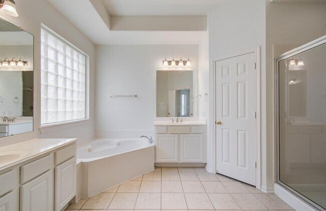 Building Photo - 4106 Angel Springs Dr