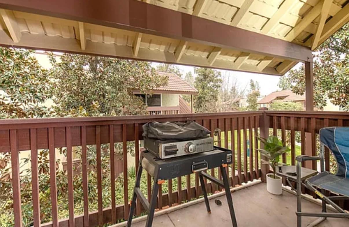 Building Photo - 2909 Huntington Blvd