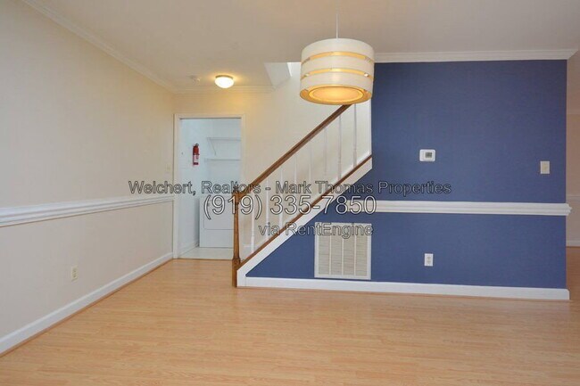Building Photo - 425 Summerwalk Cir