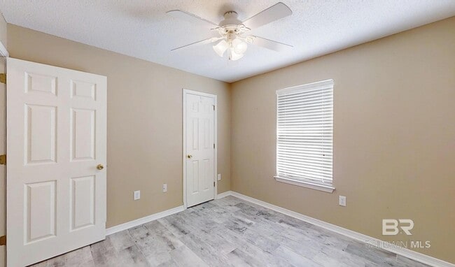 Building Photo - 22410 Beaver Creek Ln