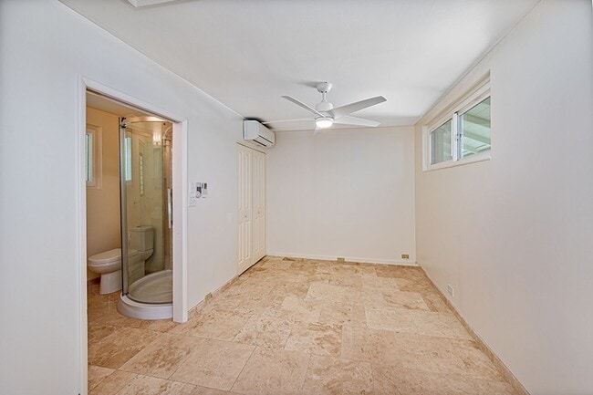 Building Photo - 4395 Aukai Ave