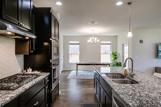 Building Photo - 9202 Spade Cir