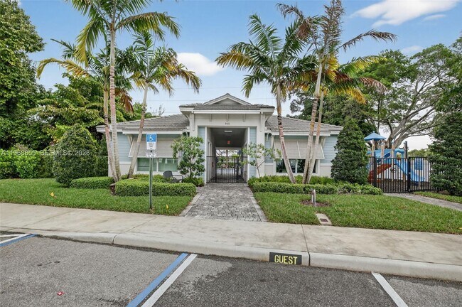 Building Photo - 543 Parsons Wy