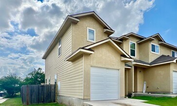Building Photo - 14103 Veneto Dr