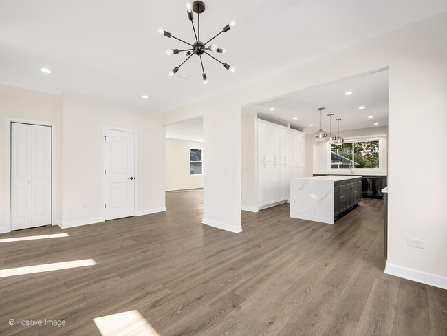 Building Photo - 4206 Forest Ave