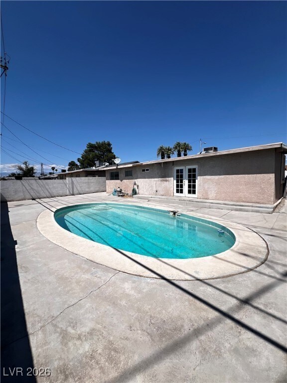 Building Photo - 2624 E Brady Ave