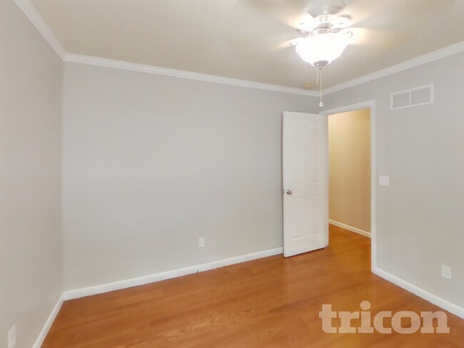 Building Photo - 4331 Clearbrook Ln