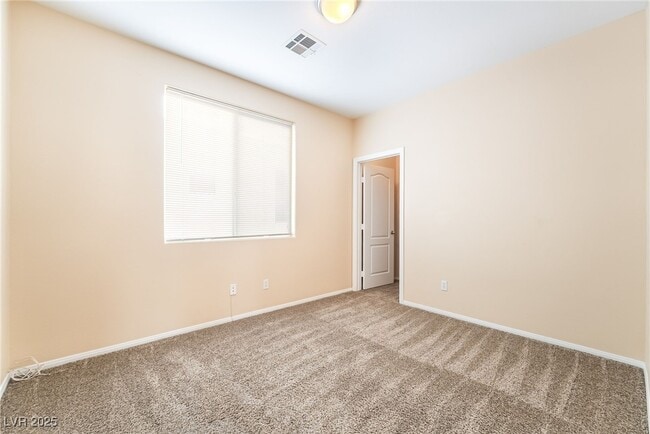 Building Photo - 744 Blue Barrel St