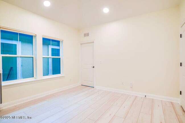Building Photo - 8849 Pallazzo Terrace
