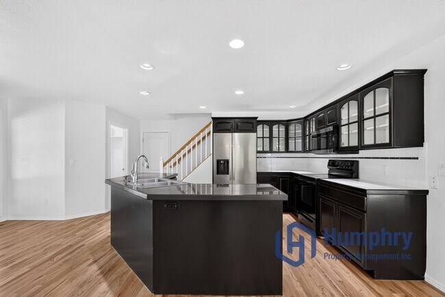 Building Photo - Beautiful home in Eagle near Eagle Hills Golf Course