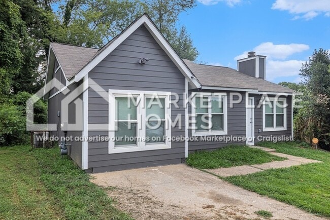 Building Photo - 4826 Mainstreet Valley Trce