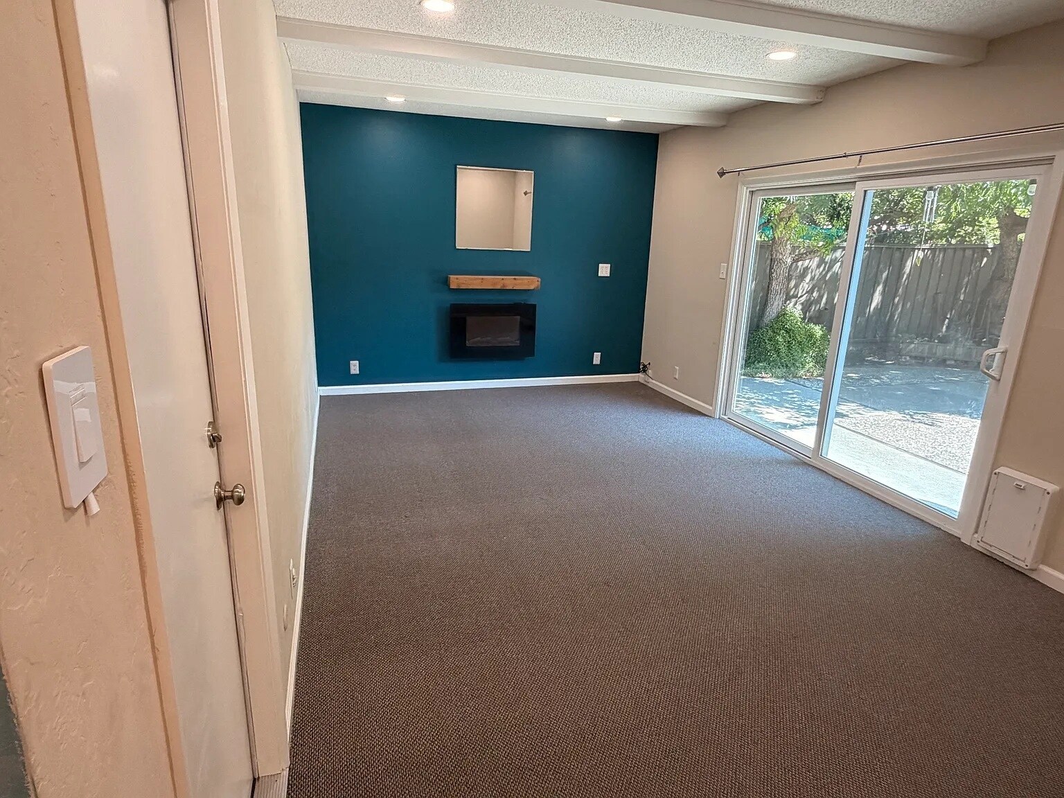 Building Photo - 6254 Hopi Cir
