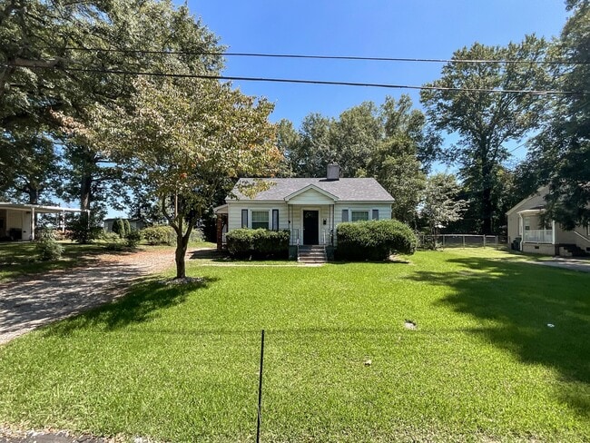 Building Photo - 512 Carl St