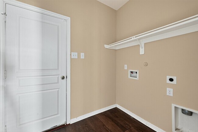Building Photo - 19023 Ayston Dr