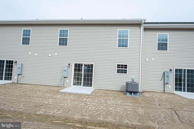 Building Photo - 242 Morgans Ct