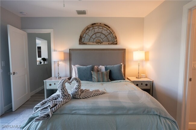 Building Photo - 911 Heron Ct