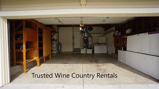 Building Photo - 1803 Arroyo Sierra Cir