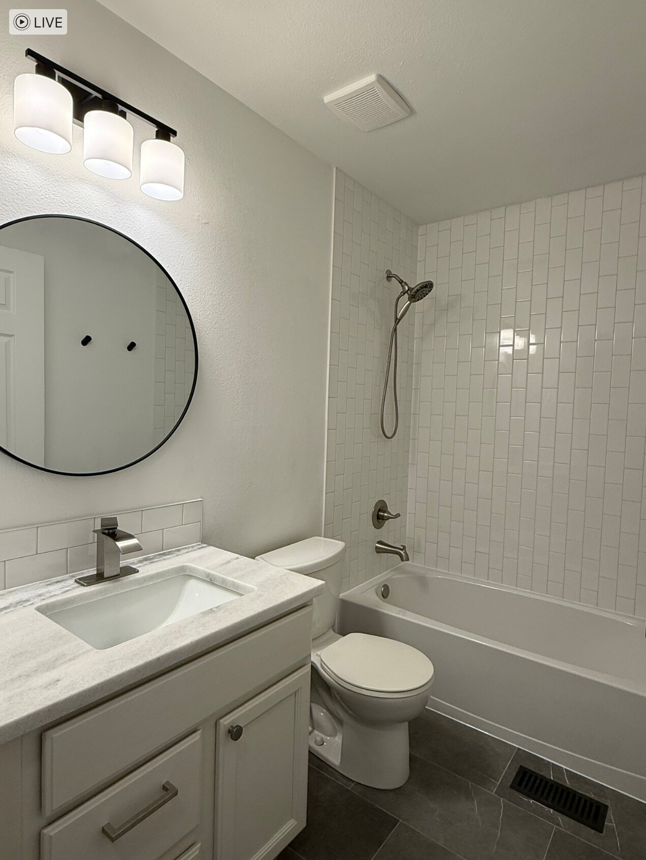 Hallway Bathroom - 12943 Lafayette St
