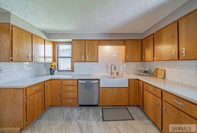 Building Photo - 315 12th St