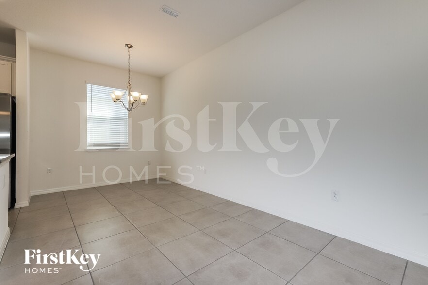 Building Photo - 213 Windsor Reserve Dr