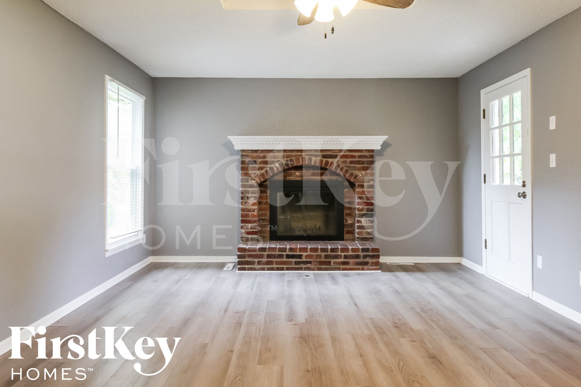 Building Photo - 303 Monroe Ave