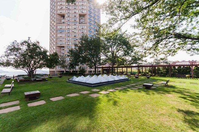 Building Photo - 7000 JFK Blvd E