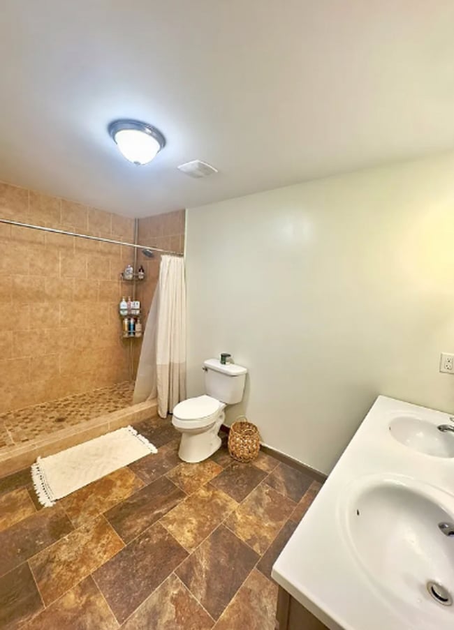 Building Photo - featuring an open layout - rent to own!