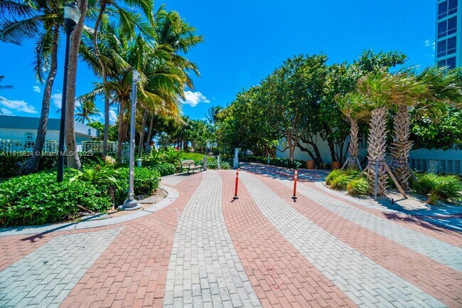 Building Photo - 2401 Collins Ave