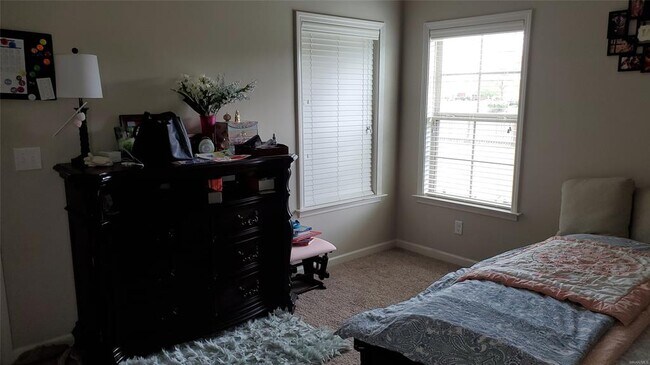 Building Photo - 8863 Broderick St