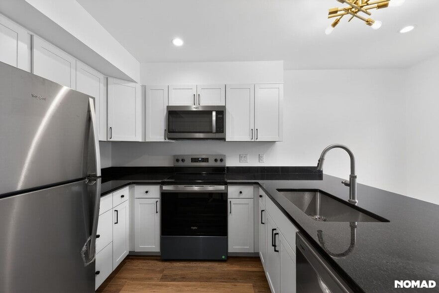 Building Photo - 1304 Seaton Rd