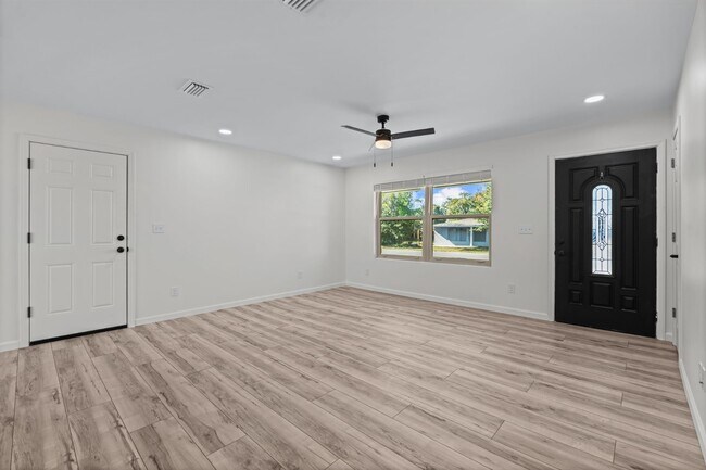 Building Photo - 1801 Georgia Ct