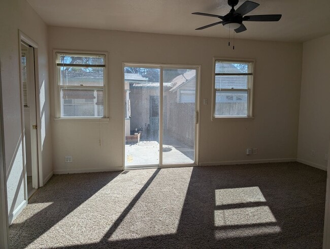 Building Photo - Taylor Wheeler built Fresno High Area home offering wonderful amenities + separate 1 bedroom suite.