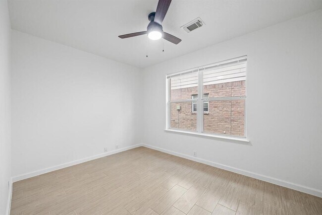 Building Photo - 4806 Dark Canyon Ct