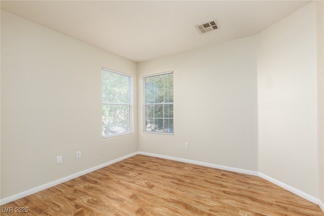 Building Photo - 7649 Lookout Hill St