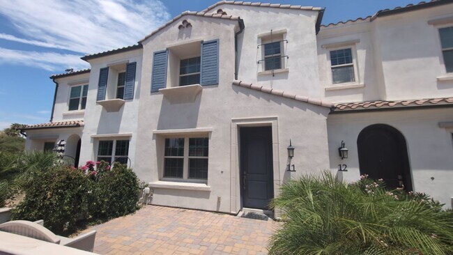 Building Photo - 3 Bedroom Condo in the Siena Community Near S Dobson Rd and W Queen Creek Rd!