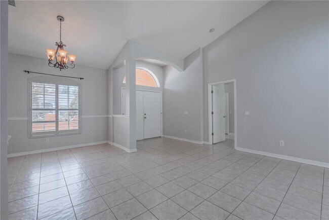 Building Photo - 10457 Canary Isle Dr
