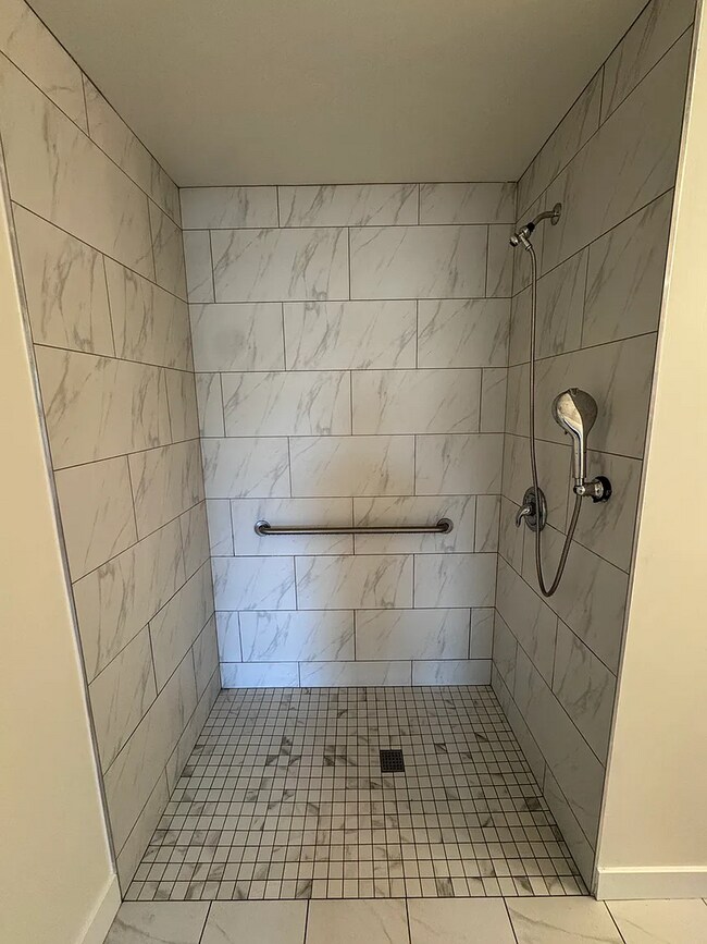 Building Photo - Newly Built 2024 ADU for Rent 2 Bed / 1 Bath