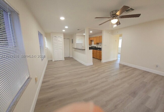Building Photo - 2111 Wiley St