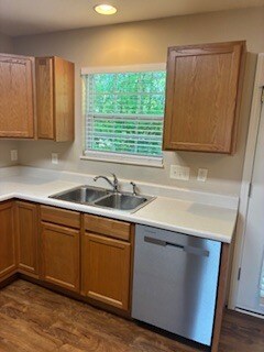 Building Photo - 4805 Poplar Crest Way