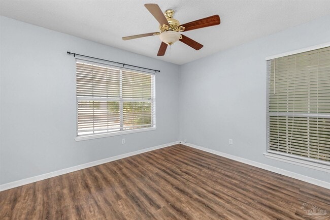 Building Photo - 10150 Guidy Ln