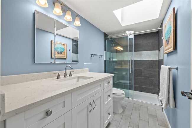 Building Photo - 220 Skiff Point