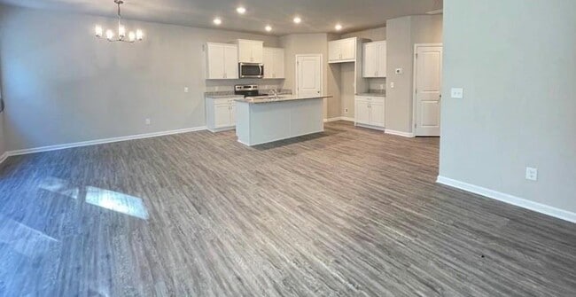 Building Photo - 111 Millers Ln