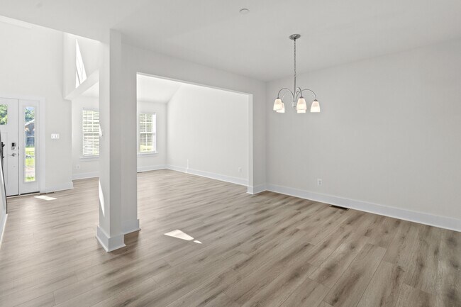 Building Photo - 116 Rose Ct