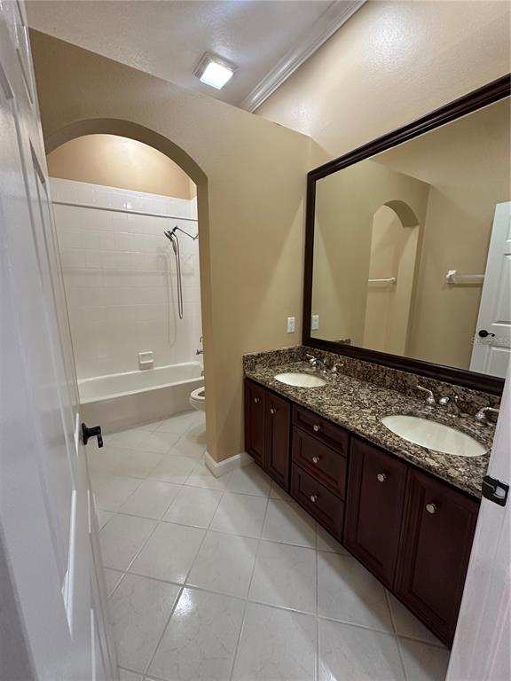 Building Photo - 7729 Aralia Way