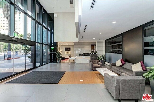 Building Photo - 1234 WILSHIRE Blvd