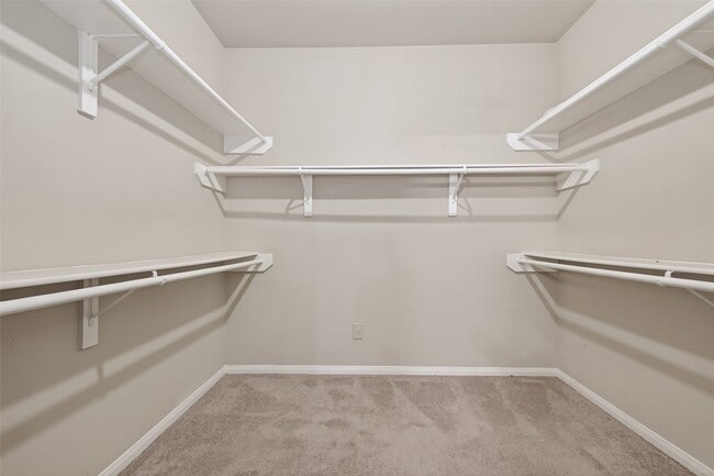 Building Photo - 4623 Russett Ln